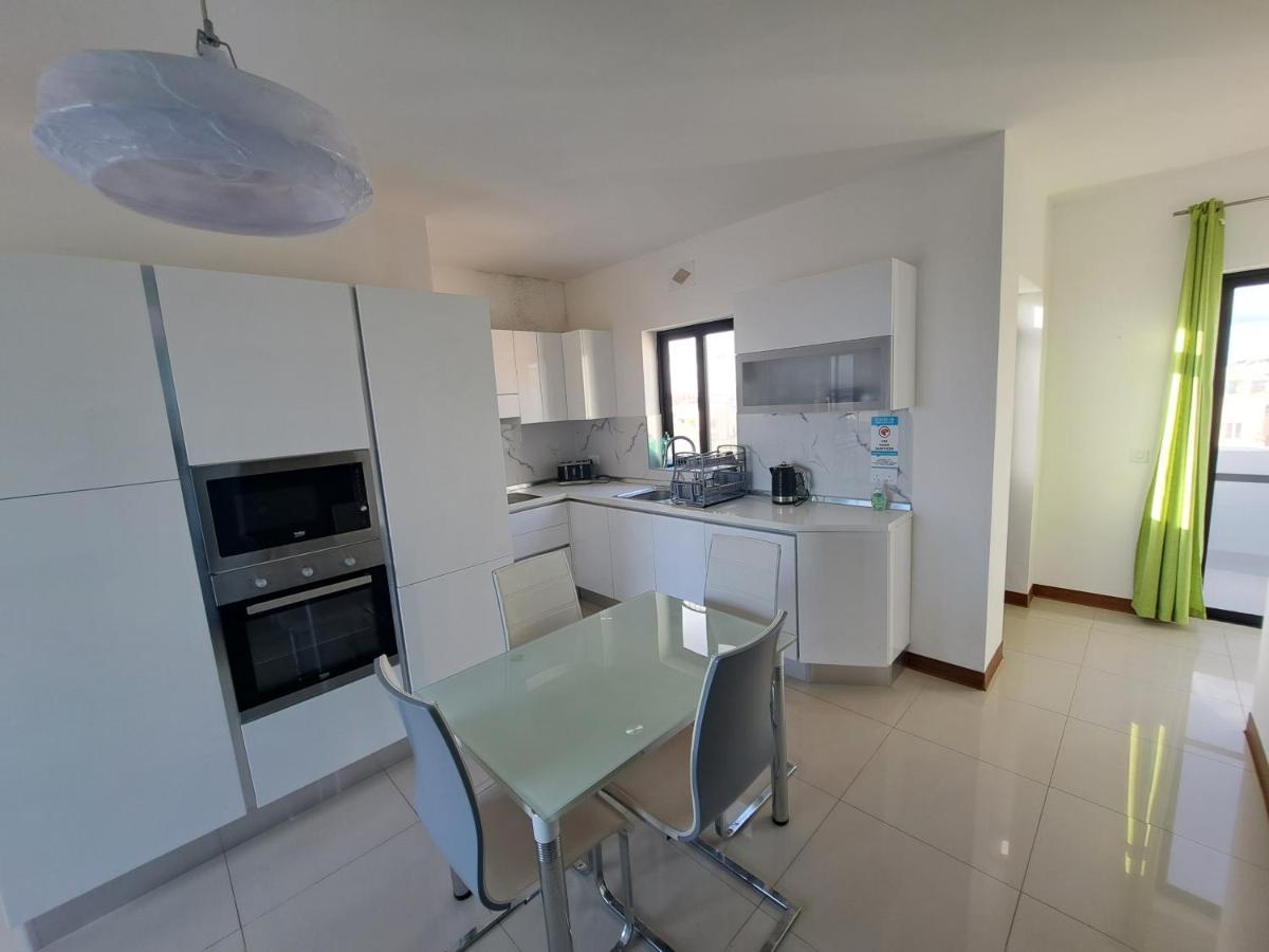 Апартаменты Sea View Penthouse Zebbug  Экстерьер фото